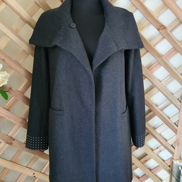 DECJUBA Studded Long Coat Jacket (60% Wool) - Picture 8 of 12